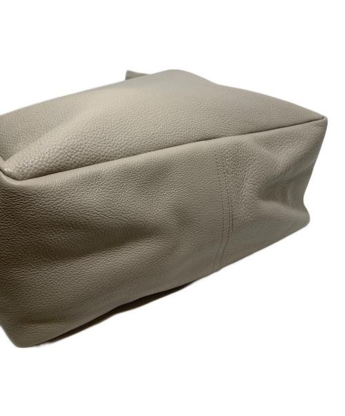 YOUNG & OLSEN The DRYGOODS STORE（ヤングアンドオルセン ザ ドライグッズストア）YOUNG & OLSEN The DRYGOODS STORE (ヤングアンドオルセン ザ ドライグッズストア) ハンドバッグ ベージュの古着・服飾アイテム