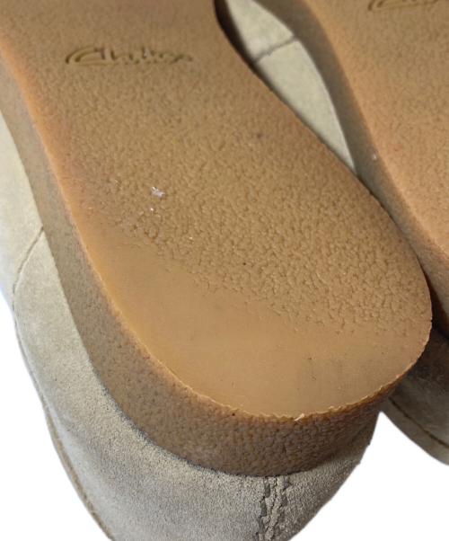 CLARKS（クラークス）CLARKS (クラークス) ワラビーブーツ ベージュ サイズ:27の古着・服飾アイテム