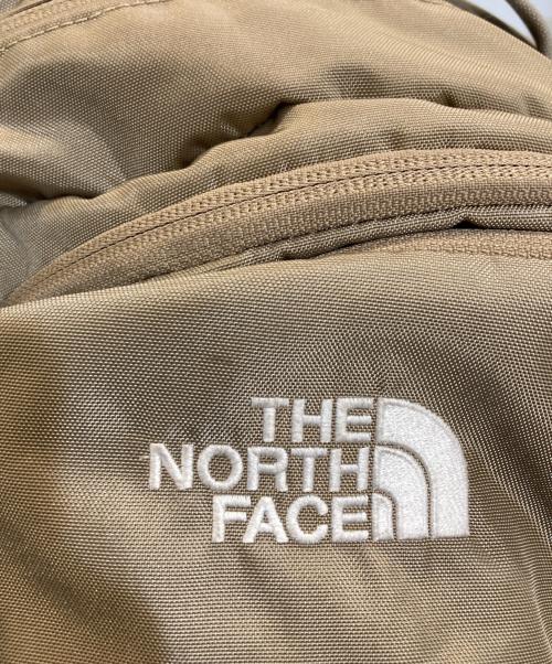 THE NORTH FACE（ザ ノース フェイス）THE NORTH FACE (ザ ノース フェイス) バックパック ベージュの古着・服飾アイテム