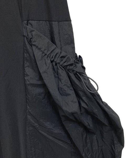 UN3D.（アンスリード）UN3D. (アンスリード) サイドギャザーポケットワンピース ブラック サイズ:36の古着・服飾アイテム