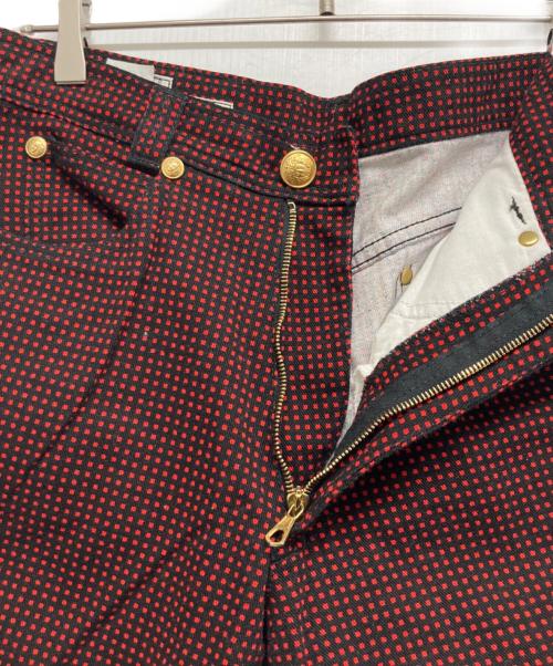 GIANNI VERSACE（ジャンニ・ヴェルサーチ）GIANNI VERSACE (ジャンニ・ヴェルサーチ) 総柄パンツ レッド サイズ:48の古着・服飾アイテム