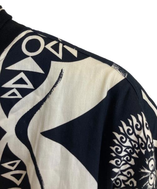 GIANNI VERSACE（ジャンニ・ヴェルサーチ）GIANNI VERSACE (ジャンニ・ヴェルサーチ) 総柄ブルゾン ホワイト サイズ:50の古着・服飾アイテム