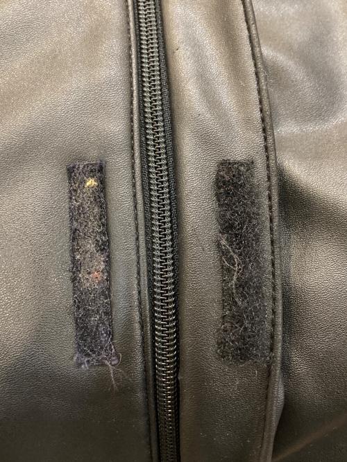 ARMANI COLLEZIONI（アルマーニ コレツィオーニ）ARMANI COLLEZIONI (アルマーニ コレツィオーニ) ジャケット ブラック サイズ:48の古着・服飾アイテム