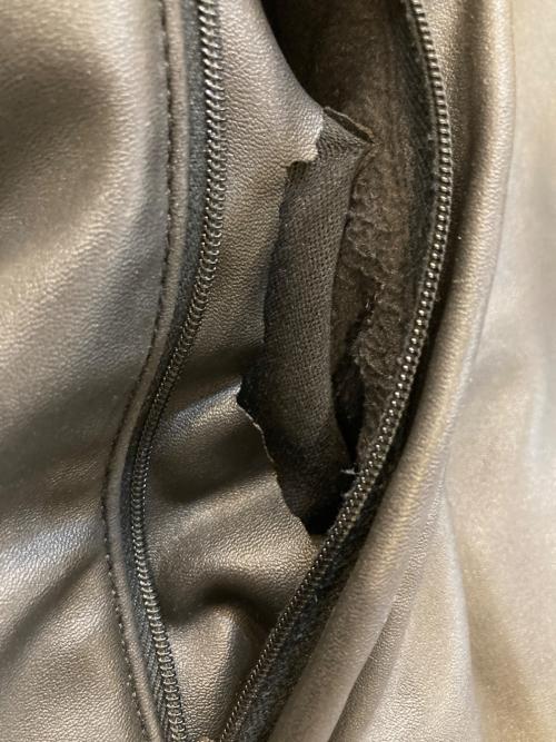 ARMANI COLLEZIONI（アルマーニ コレツィオーニ）ARMANI COLLEZIONI (アルマーニ コレツィオーニ) ジャケット ブラック サイズ:48の古着・服飾アイテム