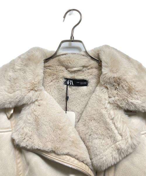 ZARA（ザラ）ZARA (ザラ) フェイクムートンジャケット ベージュ サイズ:Mの古着・服飾アイテム