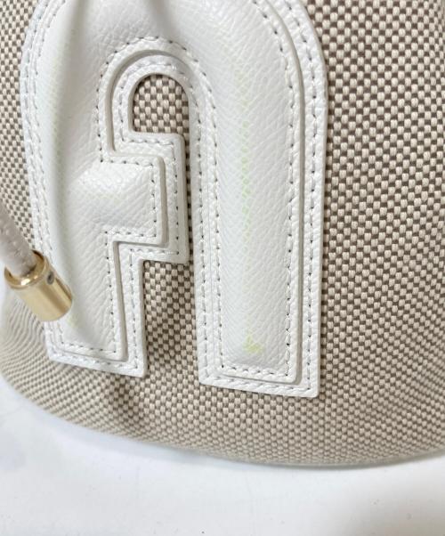 FURLA（フルラ）FURLA (フルラ) ショルダーバッグ ベージュの古着・服飾アイテム