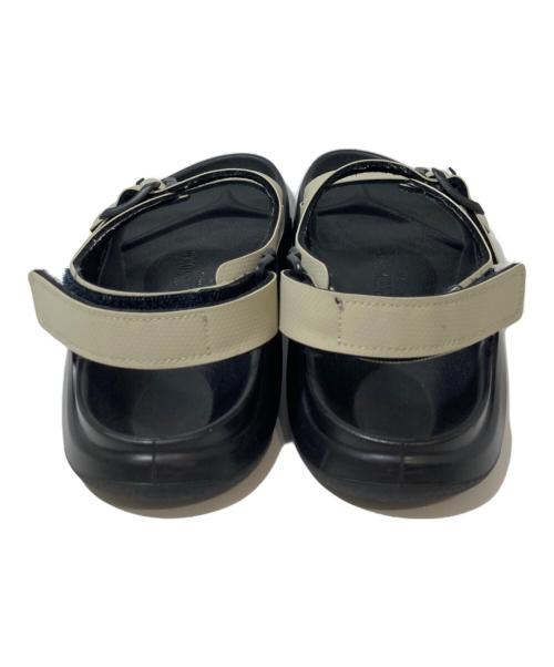 BIRKENSTOCK（ビルケンシュトック）BIRKENSTOCK (ビルケンシュトック) サンダル ブラック×ベージュ サイズ:25の古着・服飾アイテム