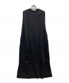 SLOANEスローン）の古着「コットン コンパクトスーピマポンチ タックショルダーワンピース」｜ブラック