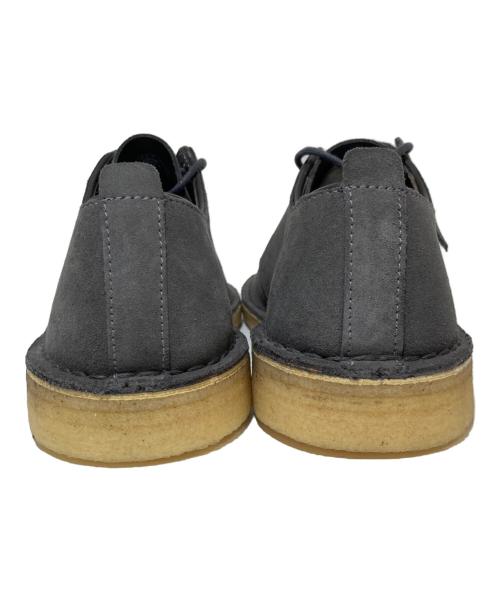 CLARKS ORIGINALS（クラークス オリジナルズ）CLARKS ORIGINALS (クラークス オリジナルズ) スニーカー グレー サイズ:27.5の古着・服飾アイテム