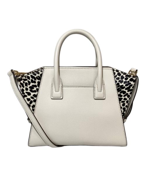 MICHAEL KORS（マイケル・コース）MICHAEL KORS (マイケル・コース) ショルダーバッグ ホワイトの古着・服飾アイテム