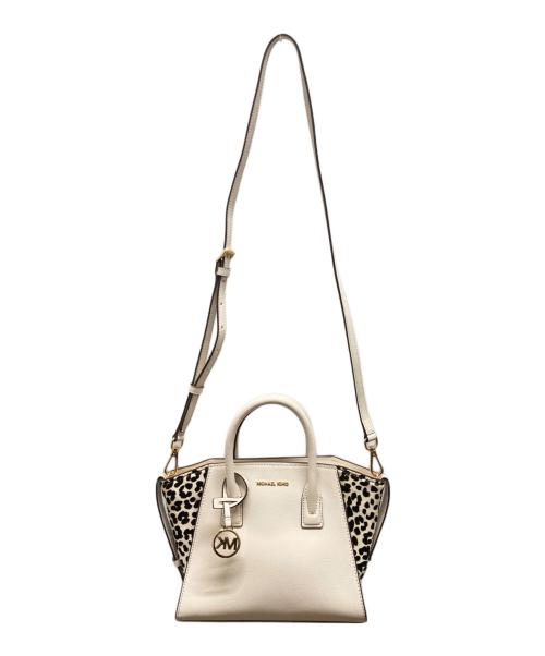 MICHAEL KORS（マイケル・コース）MICHAEL KORS (マイケル・コース) ショルダーバッグ ホワイトの古着・服飾アイテム
