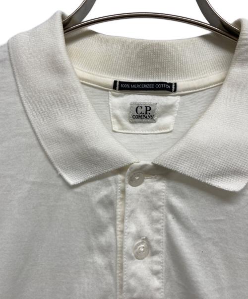 C.P COMPANY（シーピーカンパニー）C.P COMPANY (シーピーカンパニー) ポロシャツ ホワイト サイズ:Mの古着・服飾アイテム