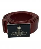 Vivienne Westwoodヴィヴィアンウエストウッド）の古着「スクエアバックルベルト」｜レッド