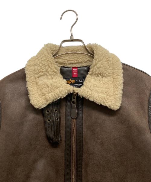 ALPHA INDUSTRIES（アルファインダストリーズ）ALPHA INDUSTRIES (アルファインダストリーズ) フェイクムートンジャケット ブラウン サイズ:MEDIUMの古着・服飾アイテム
