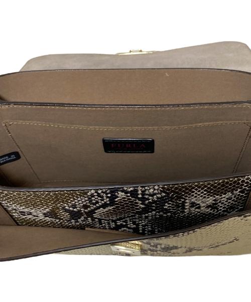 FURLA（フルラ）FURLA (フルラ) パイソン柄ショルダーバッグ ベージュの古着・服飾アイテム