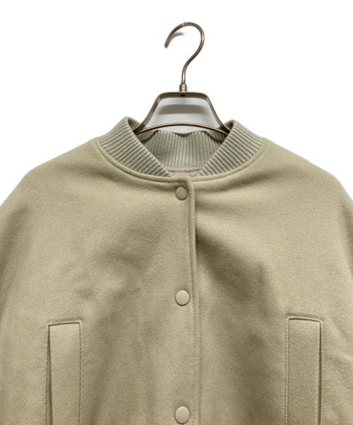 CLANE（クラネ）CLANE (クラネ) OVER SHOULDER STADIUM JUMPER カーキ サイズ:1の古着・服飾アイテム