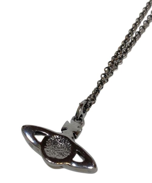 Vivienne Westwood（ヴィヴィアンウエストウッド）Vivienne Westwood (ヴィヴィアンウエストウッド) オーブネックレス シルバーの古着・服飾アイテム