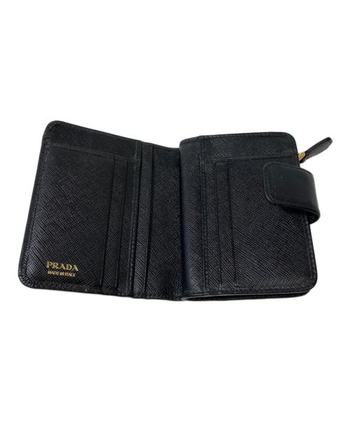 PRADA（プラダ）PRADA (プラダ) サフィアーノ折り畳み財布 ブラックの古着・服飾アイテム