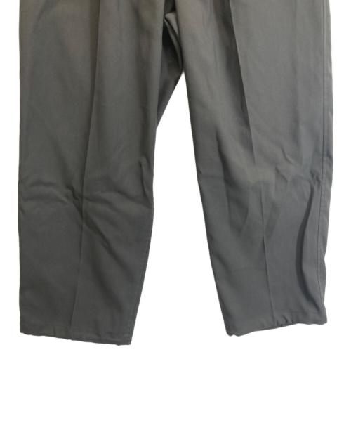 DAIWA PIER39（ダイワ ピア39）DAIWA PIER39 (ダイワ ピア39) パンツ グレー サイズ:Mの古着・服飾アイテム