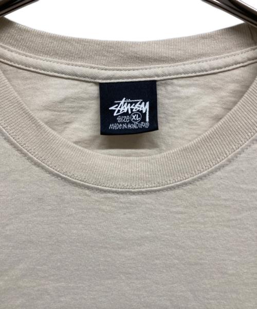 stussy（ステューシー）stussy (ステューシー) Tシャツ アイボリー サイズ:XLの古着・服飾アイテム