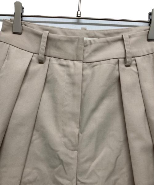 anuke（アンヌーク）anuke (アンヌーク) タックツイルパンツ ベージュ サイズ:36の古着・服飾アイテム