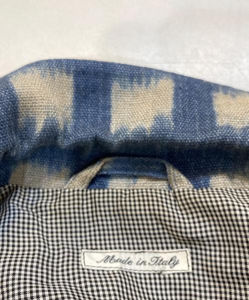 EMPORIO ARMANI（エンポリオアルマーニ）EMPORIO ARMANI (エンポリオアルマーニ) 総柄テーラードジャケット ブルー サイズ:48の古着・服飾アイテム