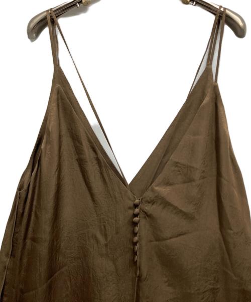 SACRA（サクラ）SACRA (サクラ) キャミソールワンピース カーキ サイズ:38の古着・服飾アイテム