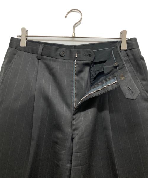 Yves Saint Laurent（イヴサンローラン）Yves Saint Laurent (イヴサンローラン) セットアップスーツ グレー サイズ:C-94 W-82 T-175の古着・服飾アイテム