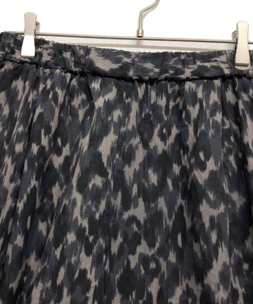 mizuiro-ind（ミズイロインド）mizuiro-ind (ミズイロインド) レオパードプリントイージーパンツ ブラック サイズ:記載なしの古着・服飾アイテム