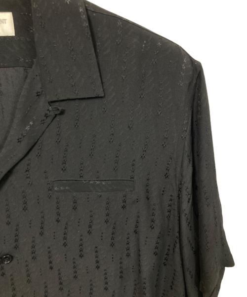 Saint Laurent Paris（サンローランパリ）Saint Laurent Paris (サンローランパリ) スターエンブロイダリーシルク半袖シャツ ブラック サイズ:38の古着・服飾アイテム