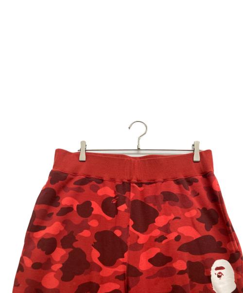 A BATHING APE（ア ベイシング エイプ）A BATHING APE (ア ベイシング エイプ) Color Camo Sweat Pant レッド サイズ:XLの古着・服飾アイテム
