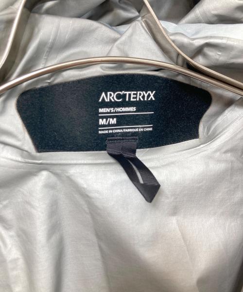 ARC'TERYX（アークテリクス）ARC'TERYX (アークテリクス) ZETA SL JACKET オレンジ サイズ:Mの古着・服飾アイテム