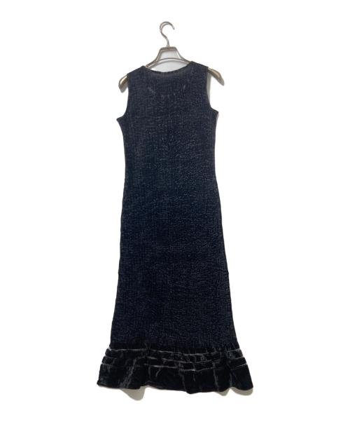 PEPLUM by YOSHIKI HISHINUMA（ペプラム バイ ヨシキヒシヌマ）peplum by yoshiki hishinuma (ペプラム バイ ヨシキヒシヌマ) ノースリーブワンピース ブラック サイズ:2の古着・服飾アイテム