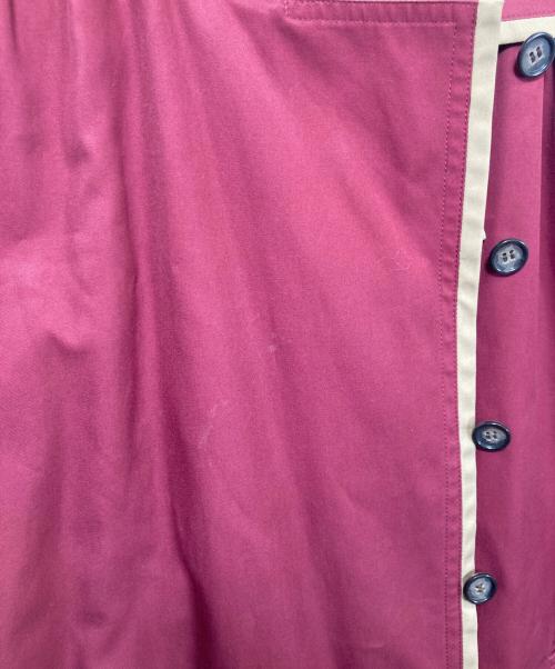 Yves Saint Laurent（イヴサンローラン）Yves Saint Laurent (イヴサンローラン) バイカラートレンチコート レッド サイズ:記載なしの古着・服飾アイテム