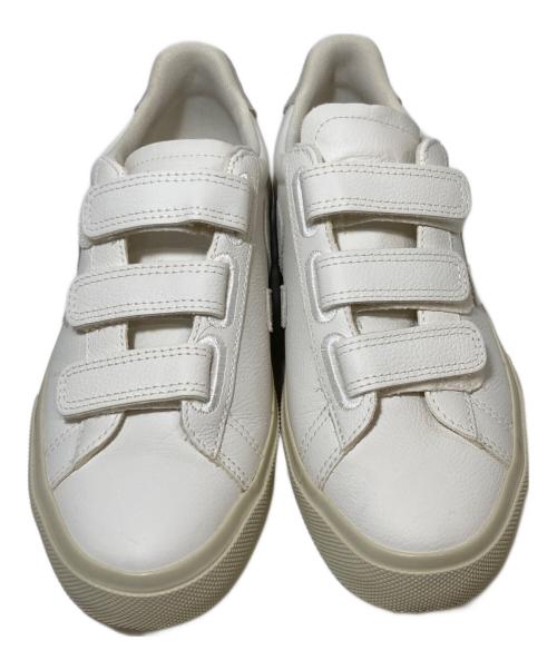 VEJA（ヴェジャ）VEJA (ヴェジャ) スニーカー ホワイト サイズ:23の古着・服飾アイテム