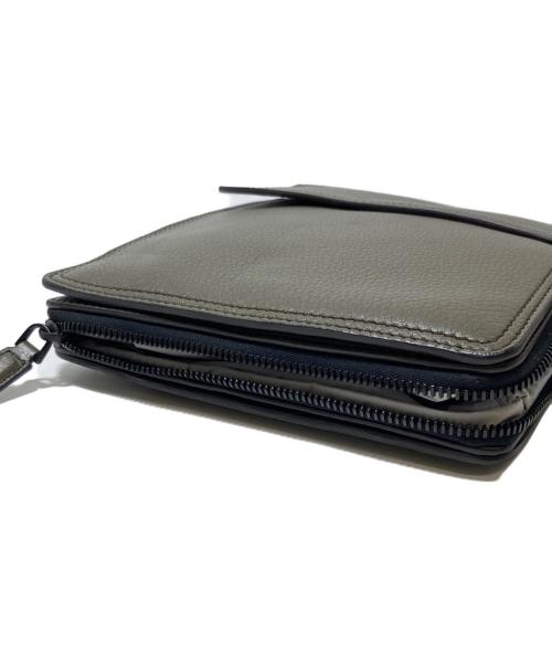 Salvatore Ferragamo（サルヴァトーレ フェラガモ）Salvatore Ferragamo (サルヴァトーレ フェラガモ) ショルダーバッグ ブラウンの古着・服飾アイテム