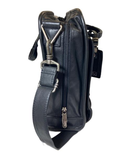 TUMI（トゥミ）TUMI (トゥミ) レザー2wayバッグ ブラックの古着・服飾アイテム