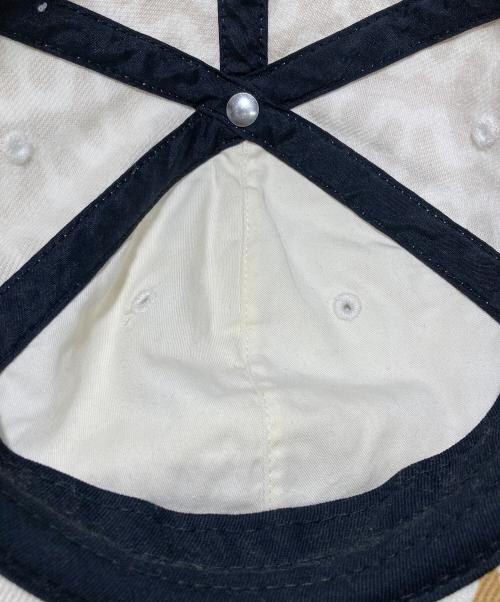 SUPREME（シュプリーム）Supreme (シュプリーム) キャップ ベージュの古着・服飾アイテム