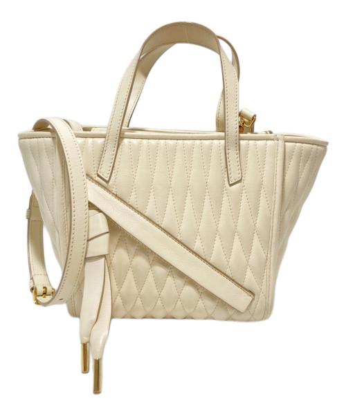 BALLY（バリー）BALLY (バリー) キルティングハンドバッグ アイボリーの古着・服飾アイテム