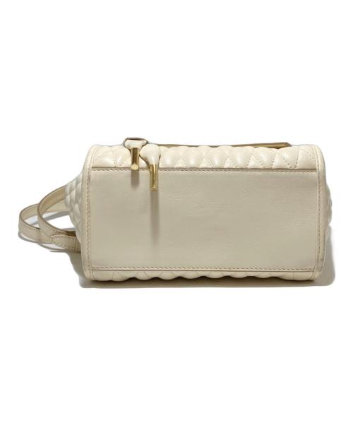 BALLY（バリー）BALLY (バリー) キルティングハンドバッグ アイボリーの古着・服飾アイテム