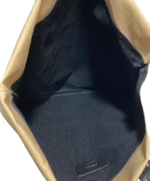 FENDI（フェンディ）FENDI (フェンディ) セレリアトートバッグ ベージュの古着・服飾アイテム