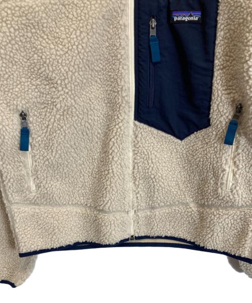 Patagonia（パタゴニア）Patagonia (パタゴニア) CLASSIC RETRO X JACKET ホワイト サイズ:Sの古着・服飾アイテム