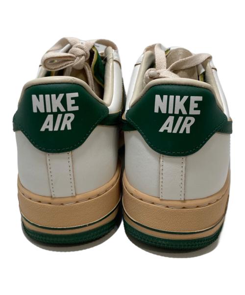 NIKE（ナイキ）NIKE (ナイキ) スニーカー ホワイト サイズ:28.5の古着・服飾アイテム