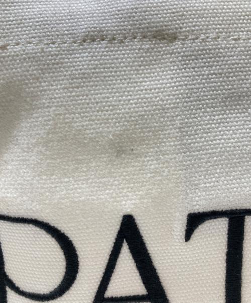 patou（パトゥ）Patou (パトゥ) ショルダーバッグ ホワイトの古着・服飾アイテム