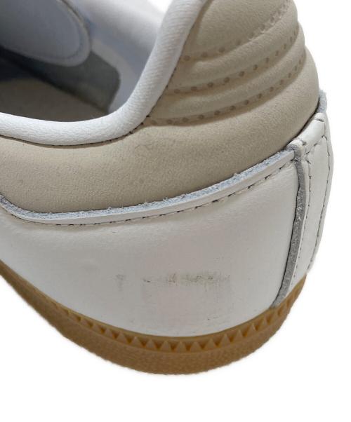 adidas（アディダス）adidas (アディダス) スニーカー ホワイト サイズ:２３．5の古着・服飾アイテム