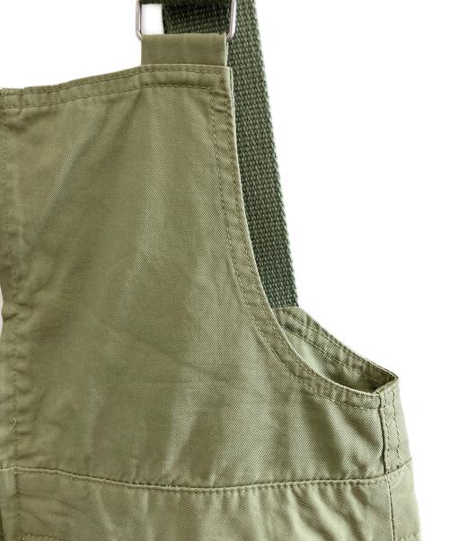 UNGRID（アングリッド）Ungrid (アングリッド) バックデザインミリタリーサロペット カーキ サイズ:FREEの古着・服飾アイテム