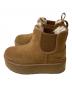 UGG (アグ) プラットフォームチェルシーブーツ ベージュ サイズ:25：15000円
