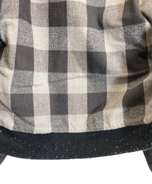 CarHartt（カーハート）CarHartt (カーハート) アクティブジャケット グレー サイズ:Mの古着・服飾アイテム