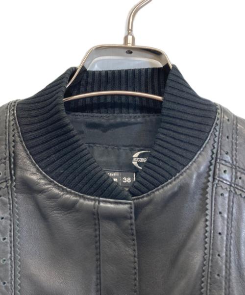 JUST CAVALLI（ジャストカヴァリ）JUST CAVALLI (ジャストカヴァリ) レザージャケット ブラック サイズ:38の古着・服飾アイテム