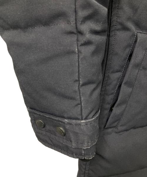 CANADA GOOSE（カナダグース）CANADA GOOSE (カナダグース) ダウンコート ネイビー サイズ:Sの古着・服飾アイテム